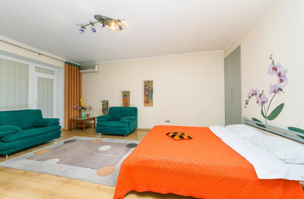 Apartments On Independence Square Kiev Ngoại thất bức ảnh